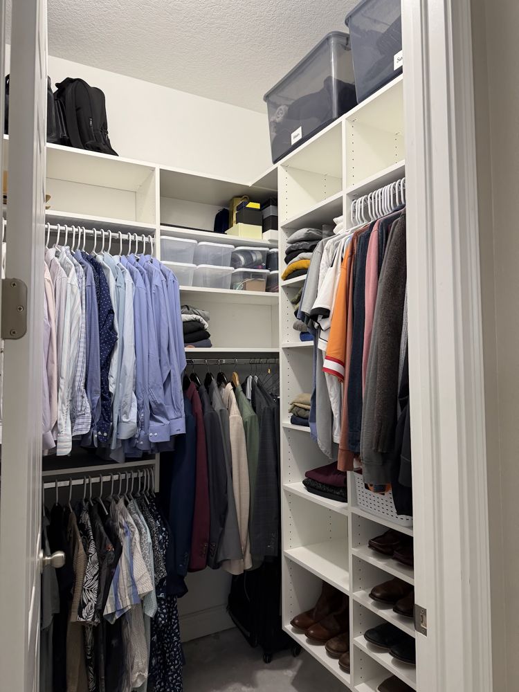 Organized space by OrganiZen